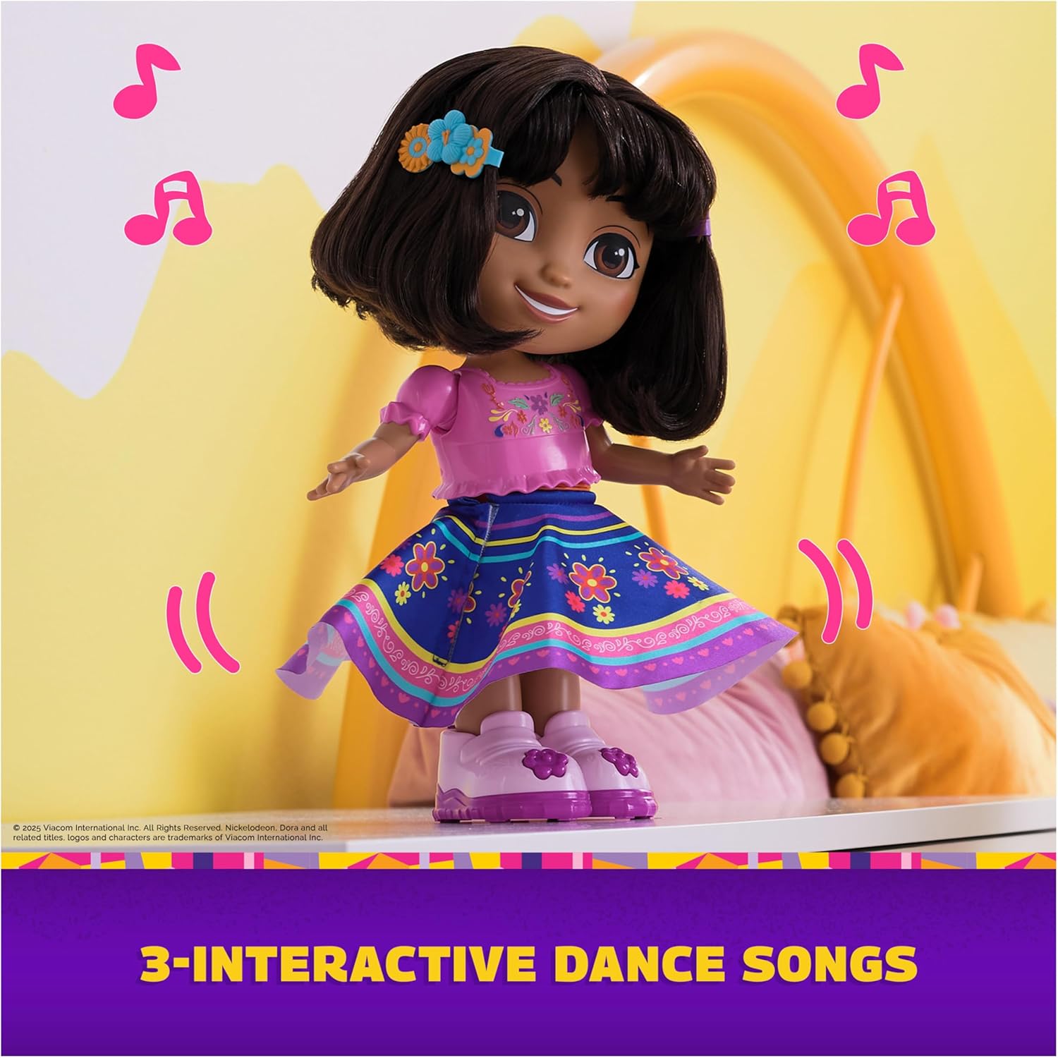 Dora, Dance with Me Dora, Interactive Dancing Doll with 2 Skirts, Bilingual Phrases & Music, Kids Toys for Girls & Boys Ages 3 and Up