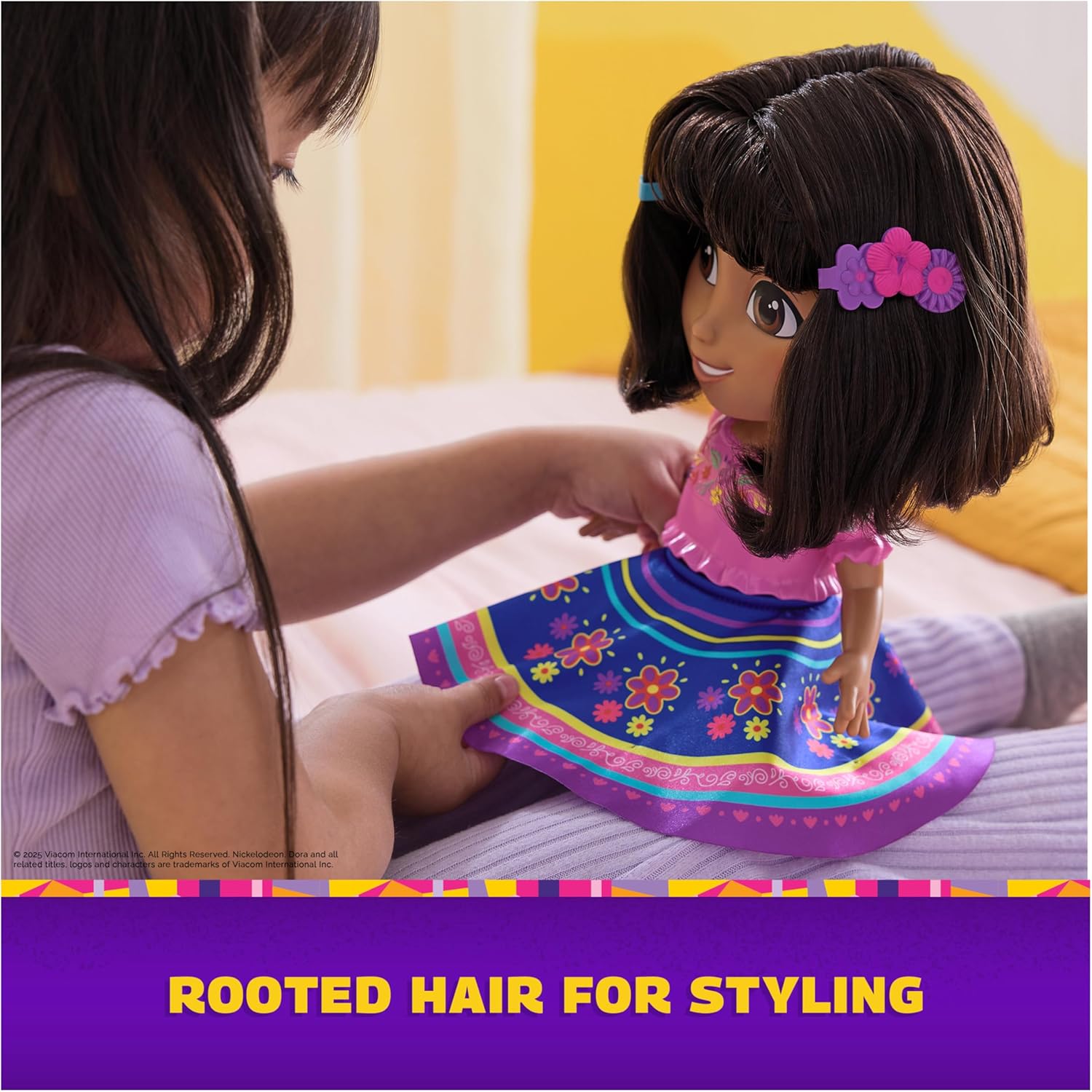 Dora, Dance with Me Dora, Interactive Dancing Doll with 2 Skirts, Bilingual Phrases & Music, Kids Toys for Girls & Boys Ages 3 and Up